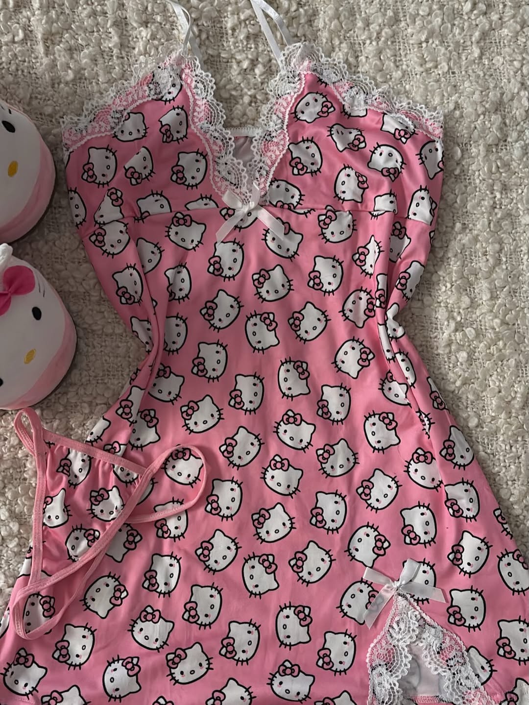 Conjunto Hello Kitty com Pantufa
